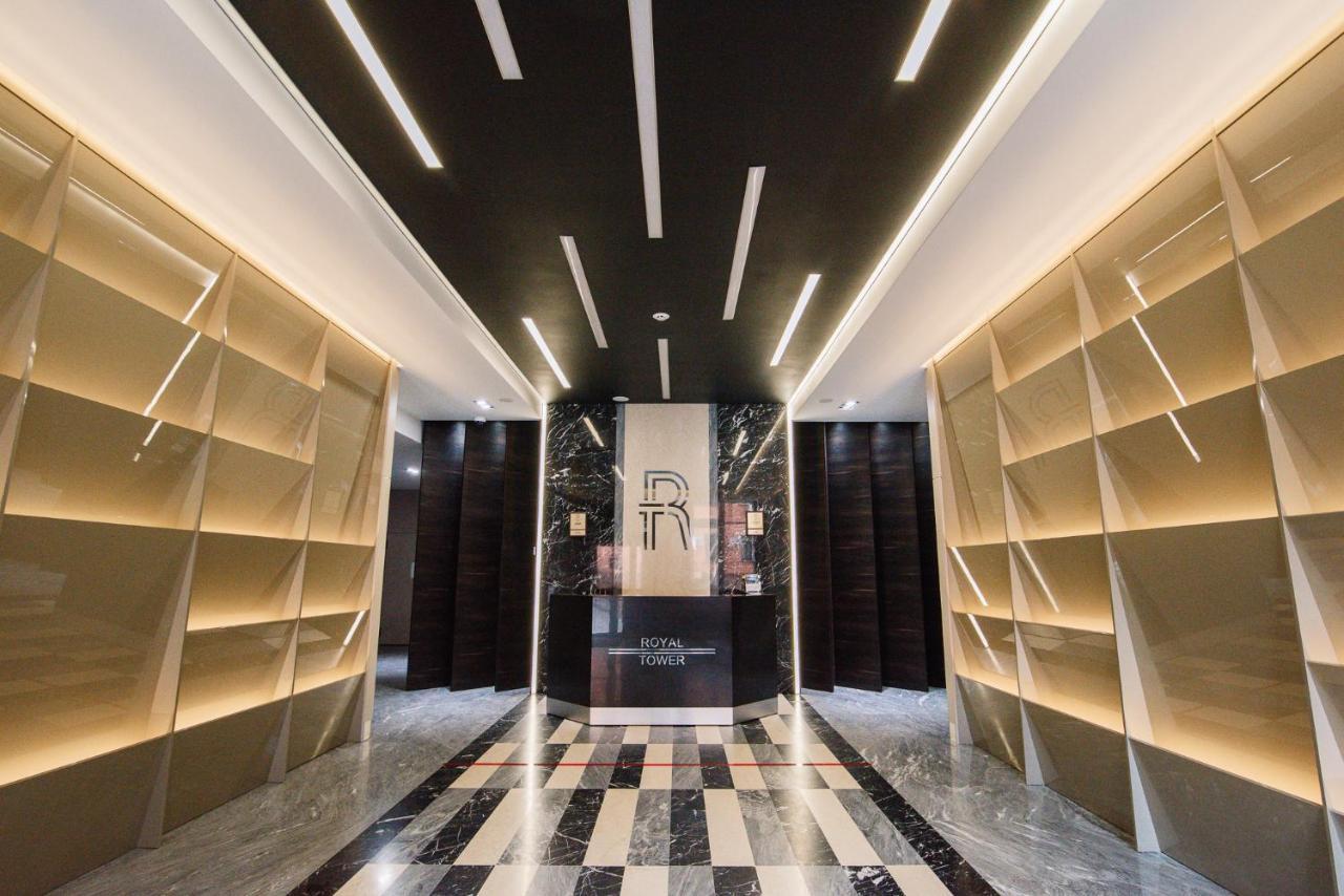Luxury For Business & Pleasure Royal 2 Apartment Kiev Bagian luar foto